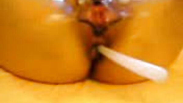 شخص شاخدار سوراخ مقعدی بیبی شیرین در جوراب شلواری پاره شده مدیسون لوش را فیلم سکس گروهی خارجی می کشد